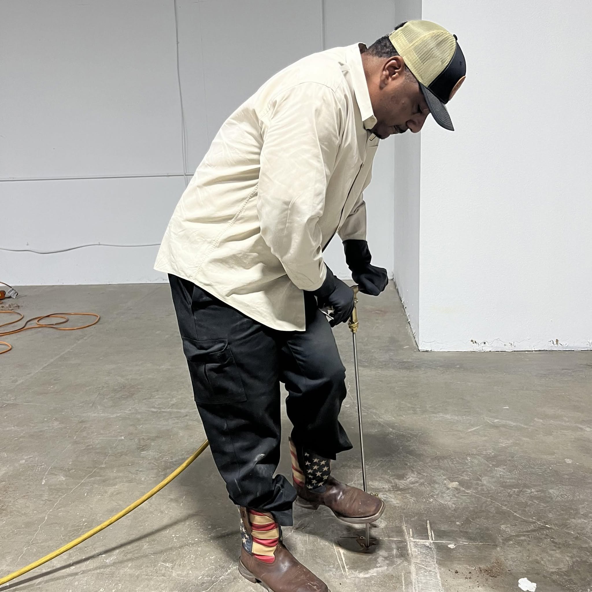 Barrier Treatment — Applying a targeted barrier treatment to stop pests at the perimeter, before they ever get inside.