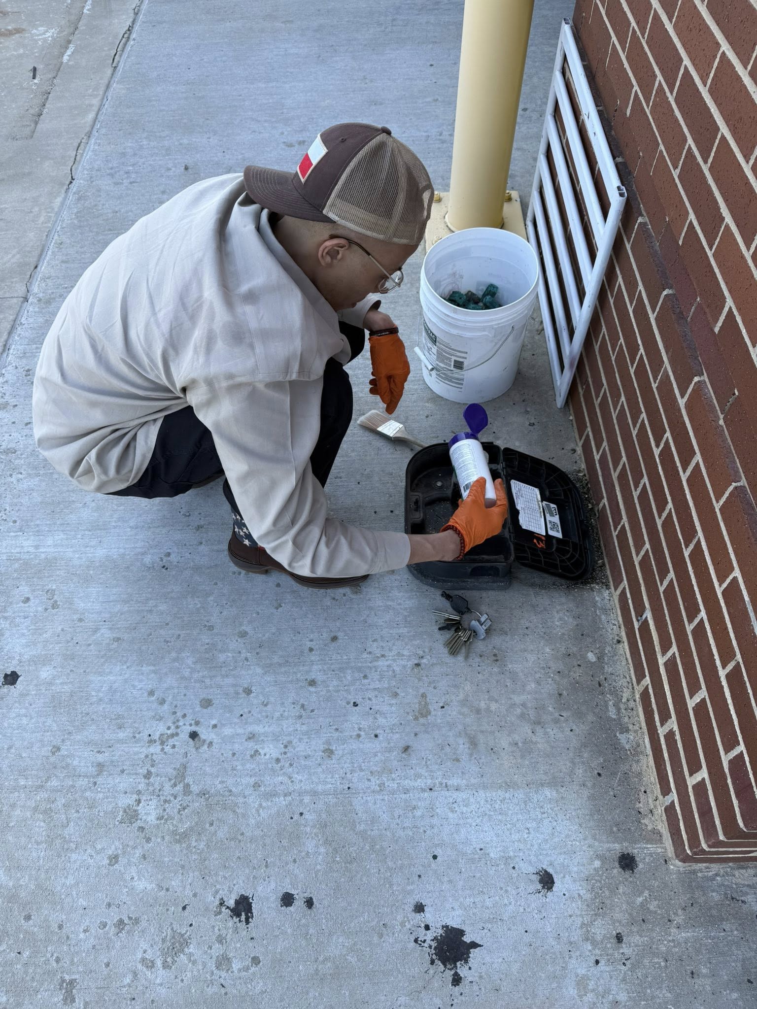Exterior Service — Treating the exterior of the home to seal out pests and keep the family protected.
